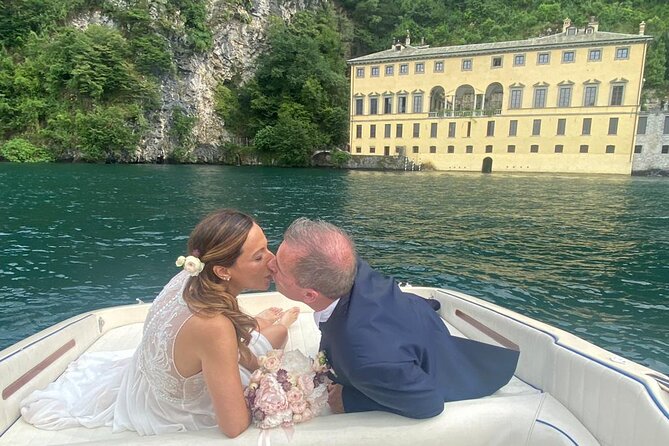 1 Hour Private and Guided Cruise to Lake Como Mostes motorboat - Grand Hotel Il Sereno and Villa Troubetzkoy: Finishing Strong on the Shoreline