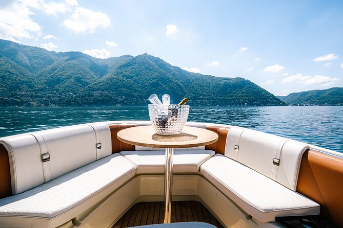 1H Private Cruise Lake Como Tender Yacht Invictus 6 pax - Key highlights