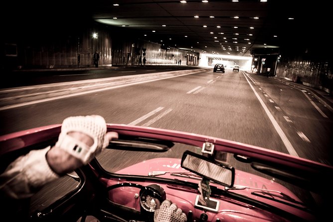 2 hour Vintage Fiat 500 Central City Tour in Milan - The vibe: Milan streets from a classic car seat