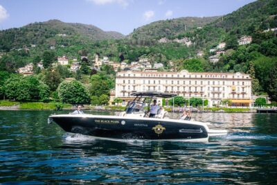 3H Guided Cruise Stop Bellagio Tender yacht Invictus 9 Pax - Meet at Lungo Lario Trieste: Como Pier Sights on the Way Out