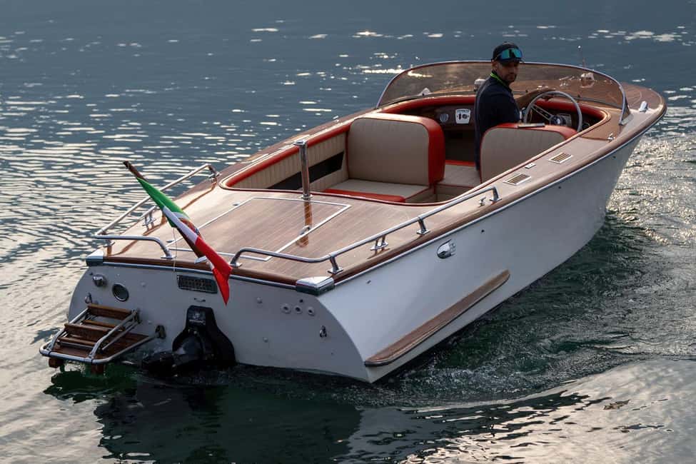 Bellagio/Menaggio: Private Trip on a Vintage Wooden Boat - Why this vintage wooden boat feels different on Lake Como