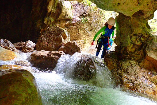 Canyoning "Summerrain" - fullday Canyoning Tour also for beginner - The day flow: pickup, getting geared up, and moving through the canyon from Tremosine sul Garda