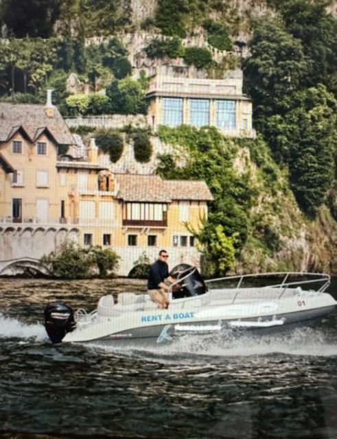 Como Lake: 1h boat rental without license and self-driving - Starting at the S.Agostino Floating Pier in Como