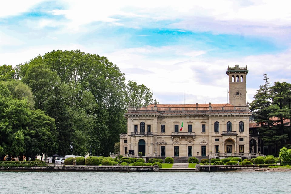 Como: Lake Como Shared Boat Tour - Cernobbio villas: Villa d’Este, Villa Erba, and the Villa Pizzo story
