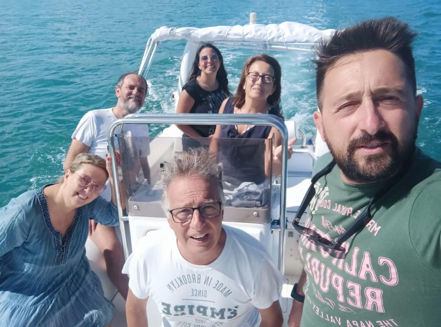 Como: Wooden Boat Private Tour with Winter Cover and Skipper - What You’ll Really Do: Photos, Soft Drinks, and Sometimes Swimming