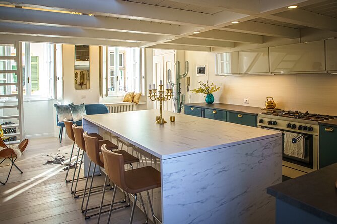 Cook on Lake Como with amazing views at our convent or terrace - Value check: is $216.26 per person worth it?