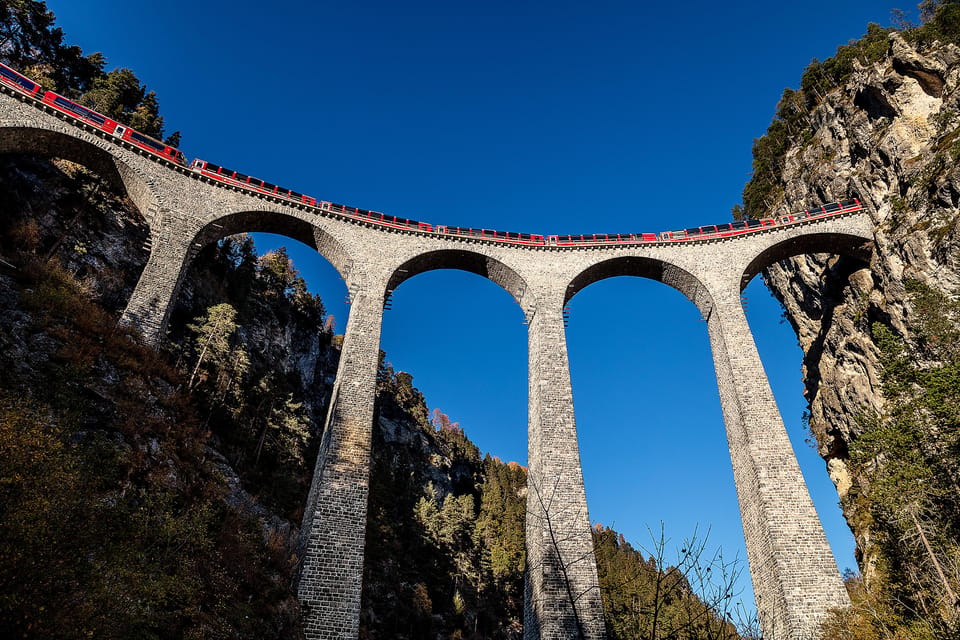 From Como: St. Moritz and Tirano Trip with Bernina Express - Como to St. Moritz: the scenic bus day that sets the tone