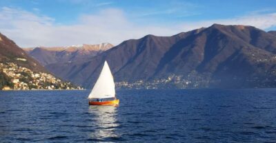 From Milan: Small Group Tour of Lake Como, Lugano & Pre Alps - Meeting in Milan at 8:15: finding the right spot