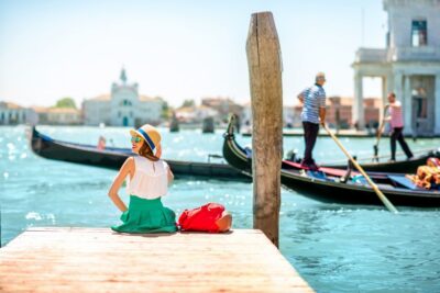 From Milan: Venice and Verona Full-Day Tour by Train - Milan Central Station meet-up: where the day really starts