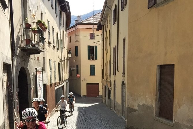Group Bike Tour: Onno & Ghisallino (E-bikes and Road bikes) - Why Lake Como Feels Better on a Guided Bike Ride