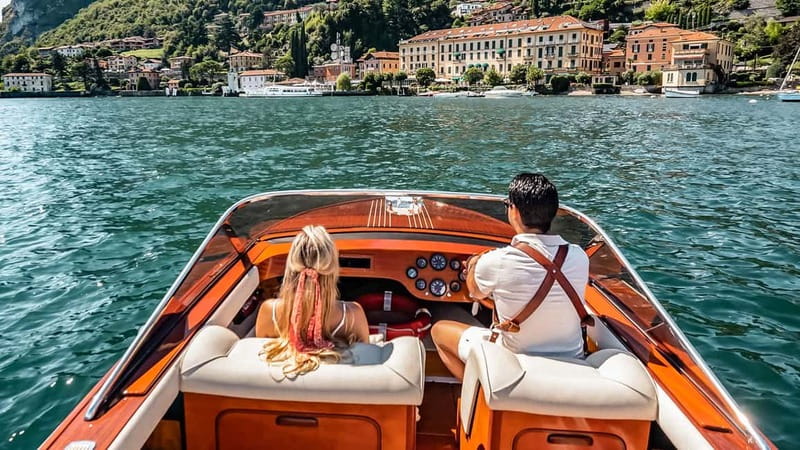 Lake Como: Classic Boat Private Tour - The Cadenazzi Wooden Speedboat: Como at a Jet-Set Pace