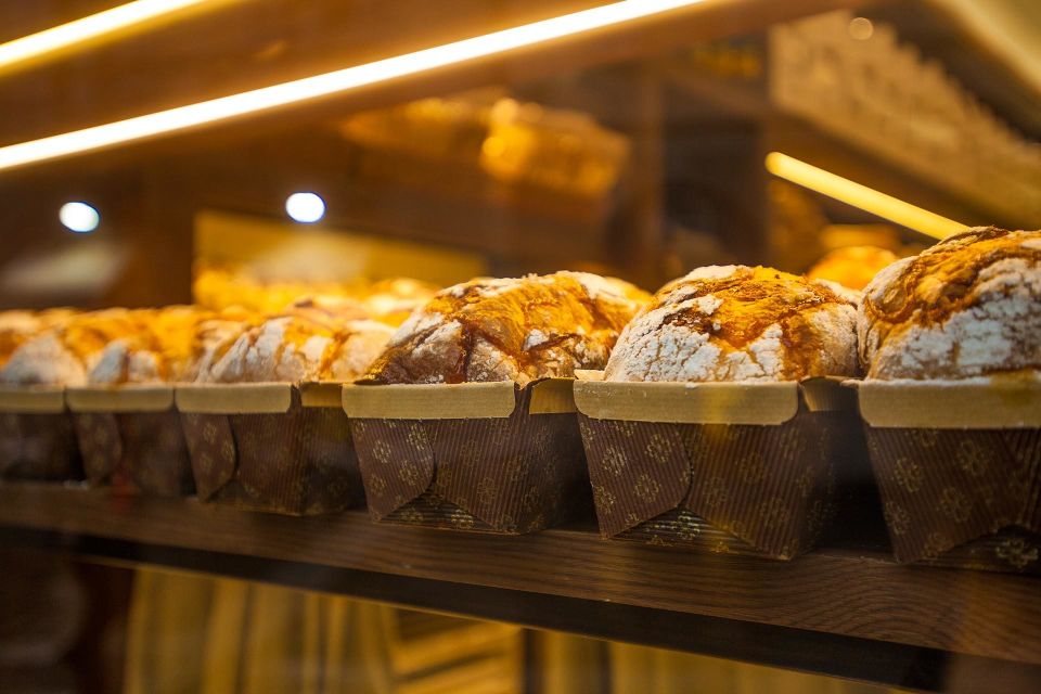 Lake Como: Food Walking Tour - Piazza Cavour finish: gelato/ice cream on the move and espresso to close