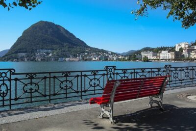 Lake Como & Switzerland Day Trip from Milan with Scenic Boat Tour - Milan pickup, timing, and what to bring