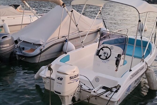 License Free Boat Rental 40hp - Lake Como - Meeting Point Reality: Lungo Lario Trieste Check-In Tips