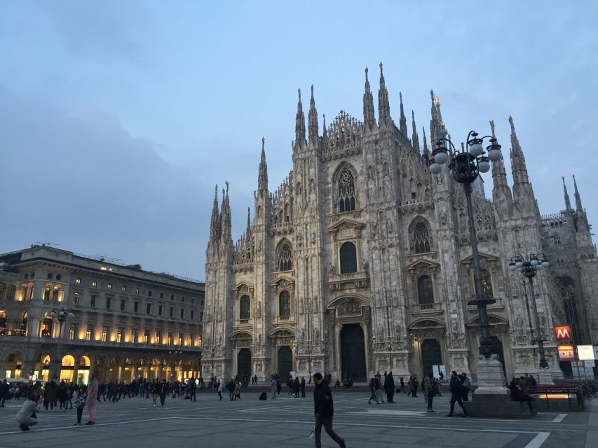 Milan by Night 2-Hour Walking Tour - Vittorio Emanuele Gallery: The Photo-Stop You’ll Actually Enjoy Walking Through