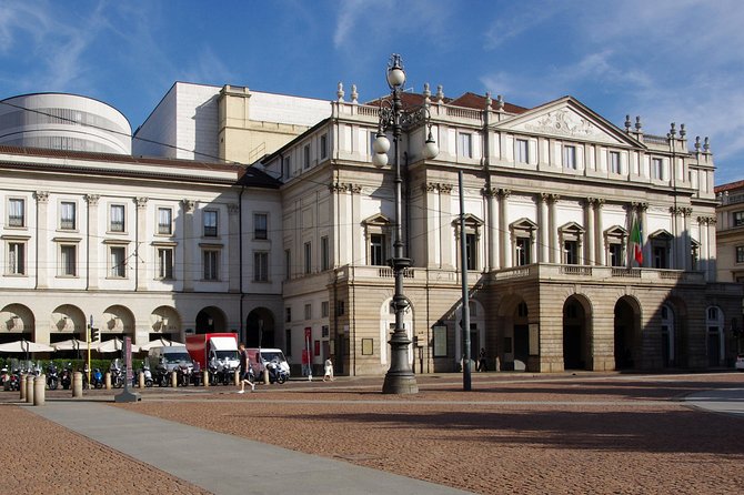 Milan by night walking experience - Who this Milan by night walk is for