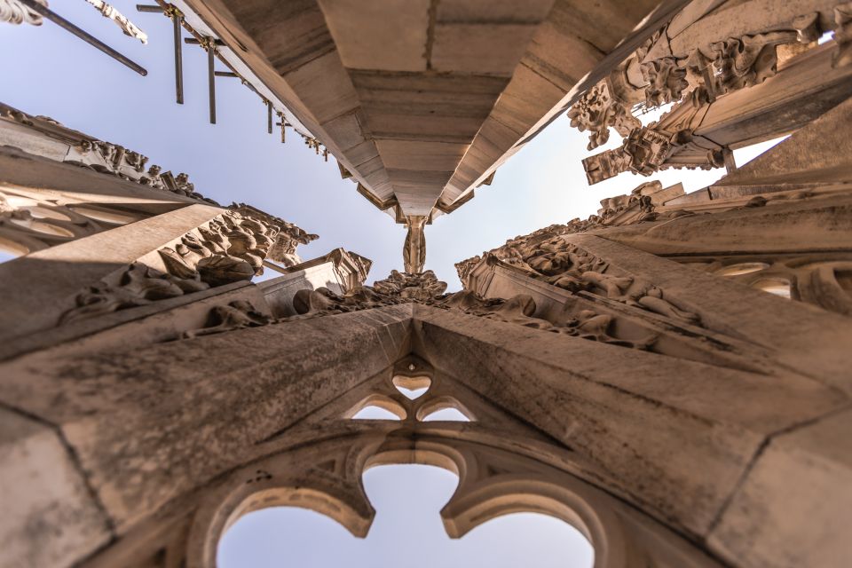 Milan: Cathedral Rooftop Tour - The 18th-century square virtual tour: how it changes the meaning of what you’re seeing