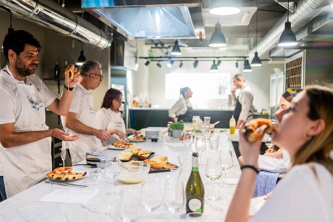 Milan Cooking Class: Authentic Pizza & Gelato Making - Key things I’d put on your radar