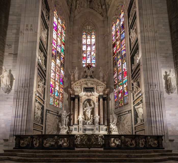 Milan Duomo Cathedral Tour - Who you’ll be with: licensed guides and language options