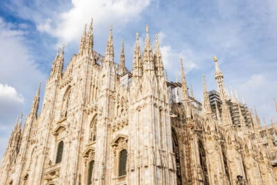 Milan Duomo Rooftops Tour + Optional Hop-on-Hop-off ticket - Your 1-Hour Plan: From 12OZ Coffee Joint to the Highest Terrace
