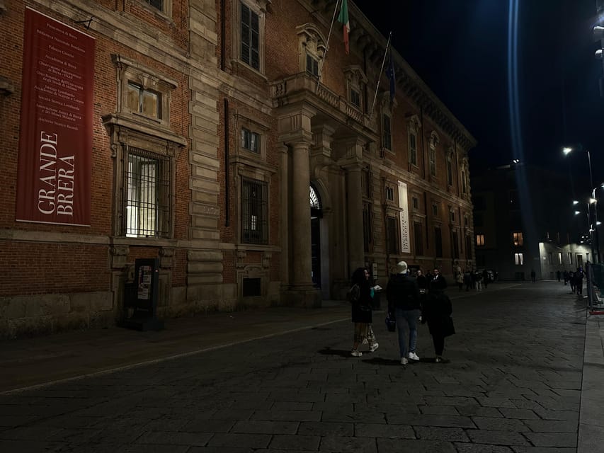Milan: Ghosts, Mysteries, and Secrets Guided Walking Tour - Price and value: what $41 gets you in 90 minutes