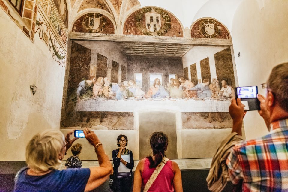 Milan: Guided Walking Tour & Last Supper Visit with Ticket - Duomo Facade Views and the End Around Piazza della Scala