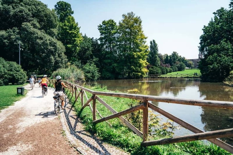 Milan: Highlights and Hidden Gems E-Bike Tour - Getting started near Milan Centrale (and why the meeting spot matters)