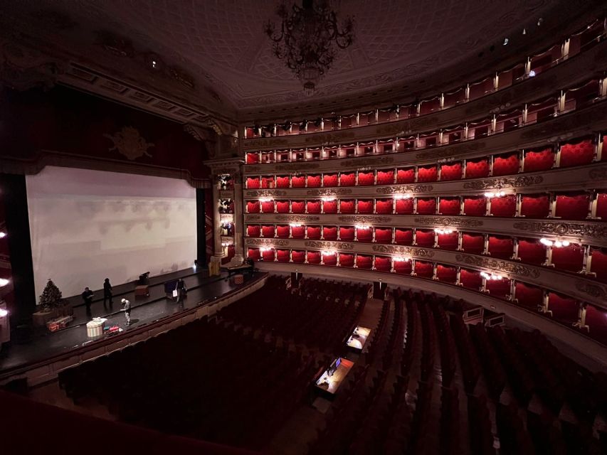 Milan: La Scala Theatre Skip-the-line Guided Tour - Headsets and Guide Style: Making Sure You Actually Catch the Good Stuff