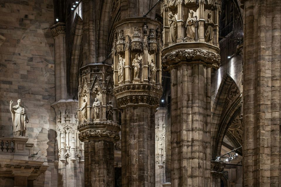 Milan: Milan Cathedral Direct Entrance - Terrace Excluded - Statues and sacred stories: Saint Bartholomew and more sculpted figures