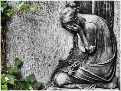 Milan: Monumental Cemetery Group Walking Tour - The mausoleums and stories: Milan’s art and power in stone