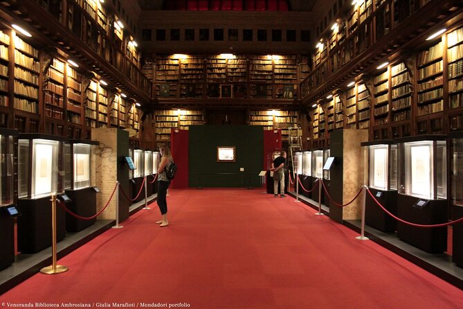 Milan Pass Including Duomo Terraces and La Scala - Getting your pass at Milan Visitor Center (Zani Viaggi)