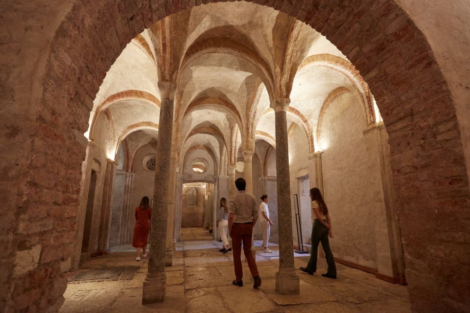 Milan: Pinacoteca Ambrosiana and San Sepolcro Crypt Ticket - How long you’ll spend (and how to time it so you make the crypt)