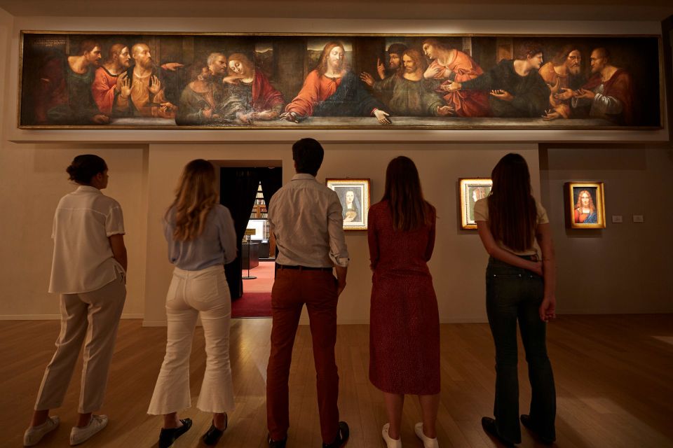 Milan: Pinacoteca Ambrosiana and San Sepolcro Crypt Ticket - Audio app and listening after you leave