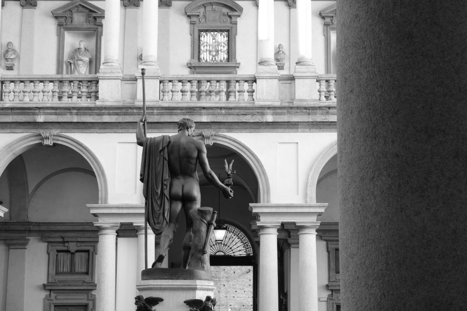 Milan: Pinacoteca Art Gallery and Brera District Guided Tour - Key things I’d bet on in this Pinacoteca + Brera tour