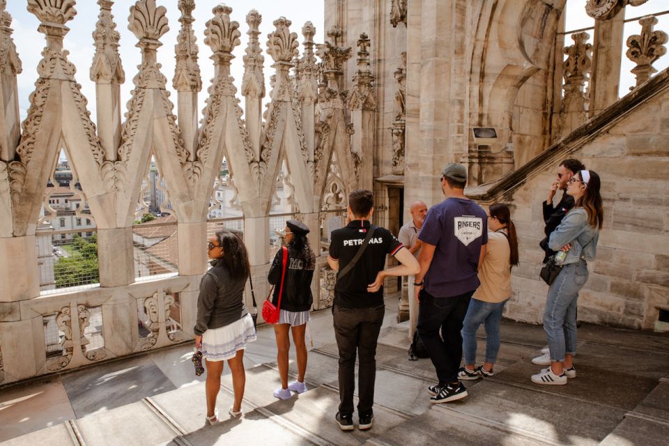 Milan: Priority Access Duomo and Rooftop Tour - Should you book this priority Duomo rooftop tour?