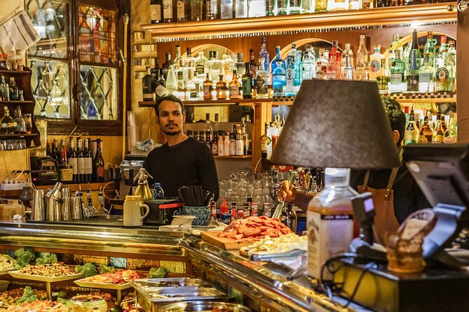Milan Private Tour: Highlights & Hidden Gems with a Local - What’s included vs. what you still need to budget for
