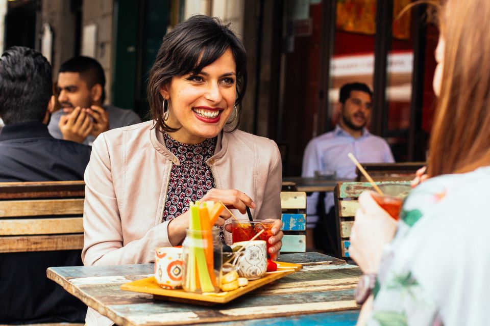 Milan: Private Tour with Drinks & Bites in Centro Storico - Where the tour starts (and why it helps you later)