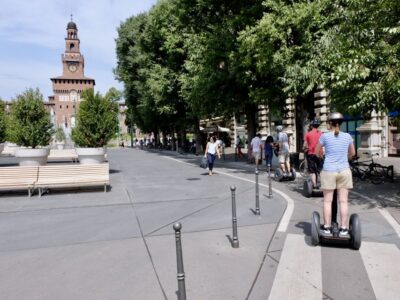 Milan: SEGWAY Tour with Live Tourist Guide 3 hours & half - Arco della Pace, Sant’Ambrogio, and the Patron-Saint Shift