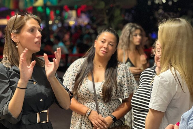 Milan: Sunset Navigli Food & Drinks Tour by Do Eat Better - Who should book this Milan Navigli aperitivo tour