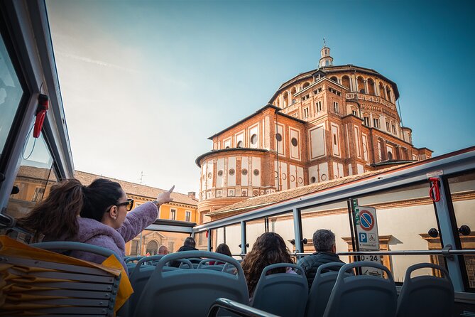 Milan Super Saver: Skip-the-Line Duomo and Rooftop Guided Tour - Inside the Duomo: what the guide makes visible