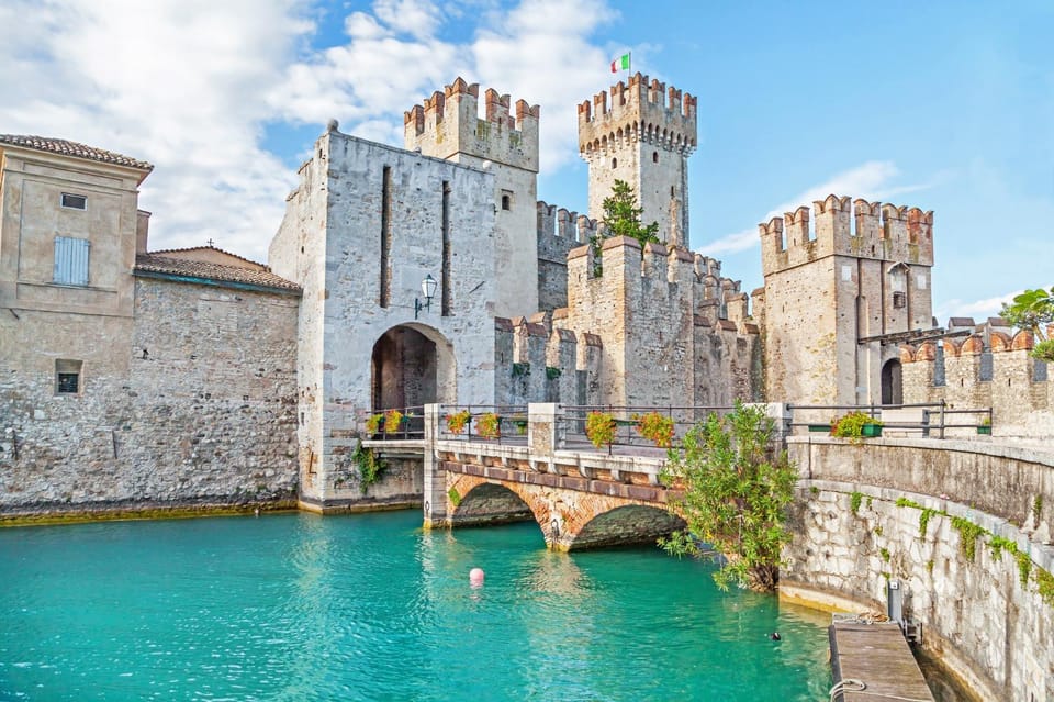 Milan: Verona Day Tour with a Lake Garda Cruise to Sirmione - Lake Garda by Private Boat: Sirmione from the Water
