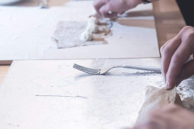 Pasta Fresca Hands-on Cooking Class with a Local in Como - Where it happens (and how to plan your day in Como)