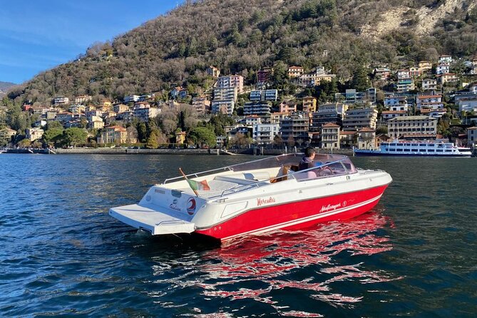 Private Cruise on Lake Como with Luxury Motorboat from 1H to 4H - Laglio and the George Clooney connection