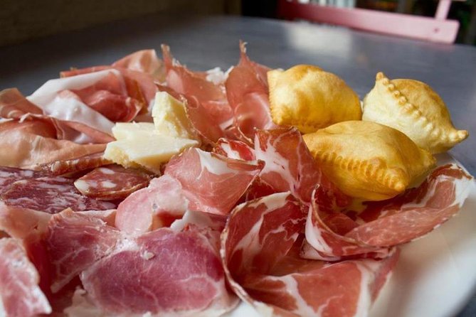 Private Milan Food Walking Tour of Brera - Meeting at Via Solferino, then walking into Brera
