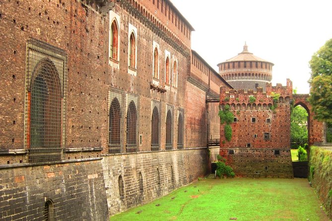 Sforza Castle and Michelangelo's Pietà Rondanini guided experience - Pacing, audio, and the small-group reality