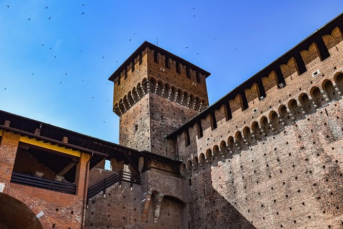 Sforza Castle and Michelangelo's Pietà Rondanini guided experience - Should you book the Sforza Castle and Pietà Rondanini guided tour?