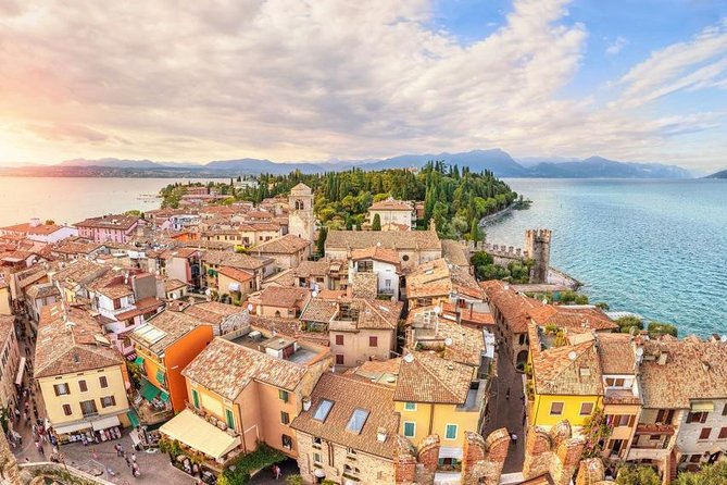 Sirmione & Verona, Lake Garda, tour from Milan - Casa di Giulietta: Juliet’s House Time, Tickets Not Included