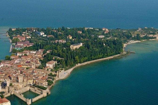 Sirmione & Verona, Lake Garda, tour from Milan - Arco dei Gavi: A Short Roman-Age Stop That Adds Context