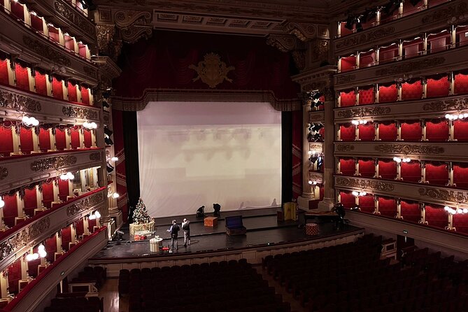 Skip the line La Scala Theatre Guided Tour Experience - Lights-On Moments: When Timing Works in Your Favor
