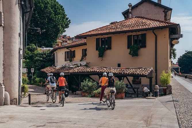 Small-group Milan Highlights e-Bike Tour - What the best guides do (and why it matters)